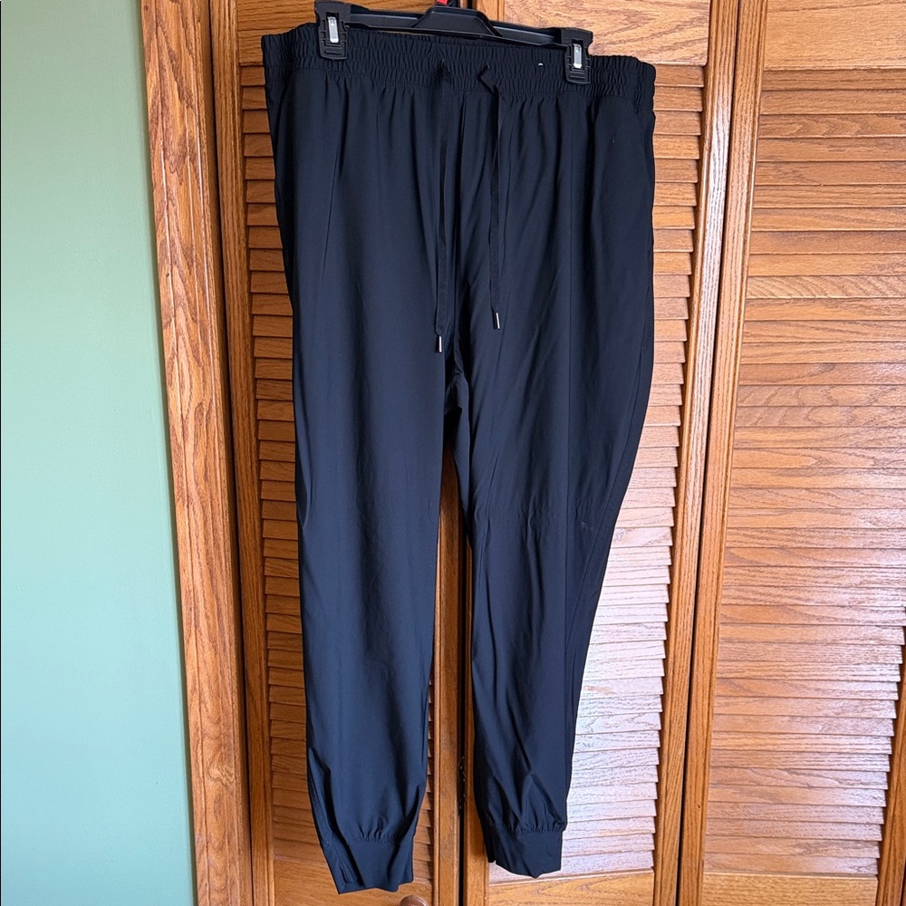 Old Navy Women's Black Track Pants